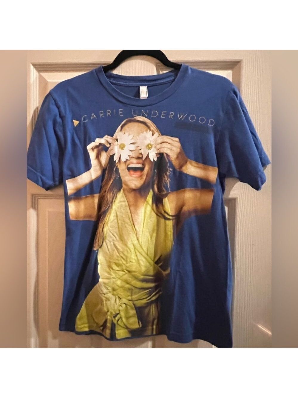 Carrie Underwood Play On Tour Graphic T-shirt